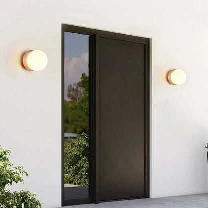 Outdoor Round Stone Base Wall Light 4
