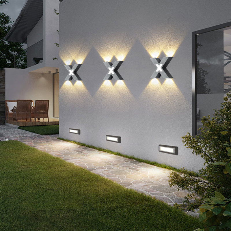 Outdoor Wall Light X Shape LED Aluminum Glass IP65 Warm White