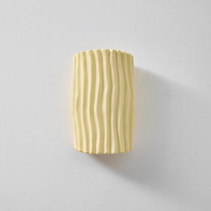 Pleated Resin Wall Lamp 3