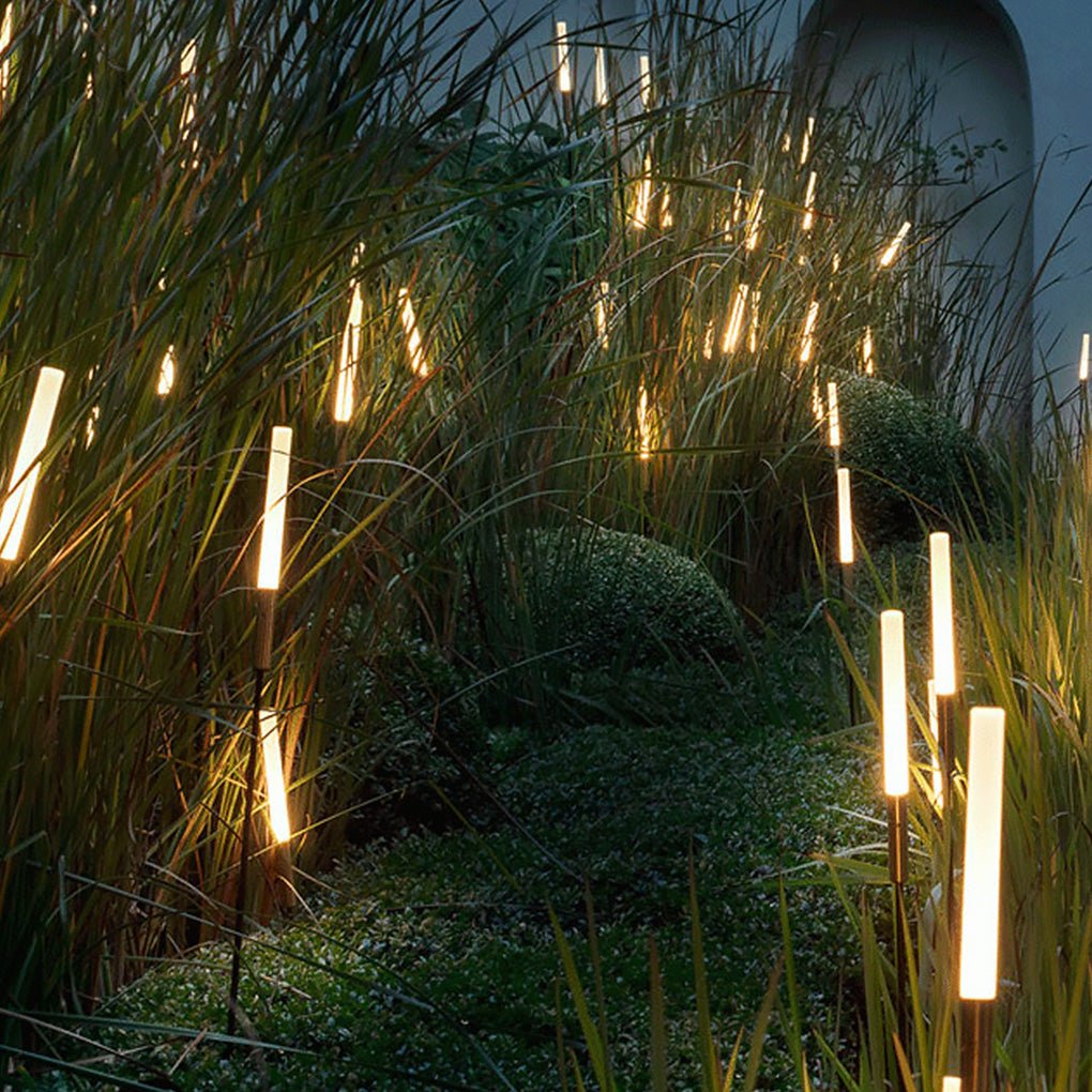 Reed & Cattail Outdoor Column Lights Low Voltage Solar LED Landscaping Garden Lawns Lighting 1