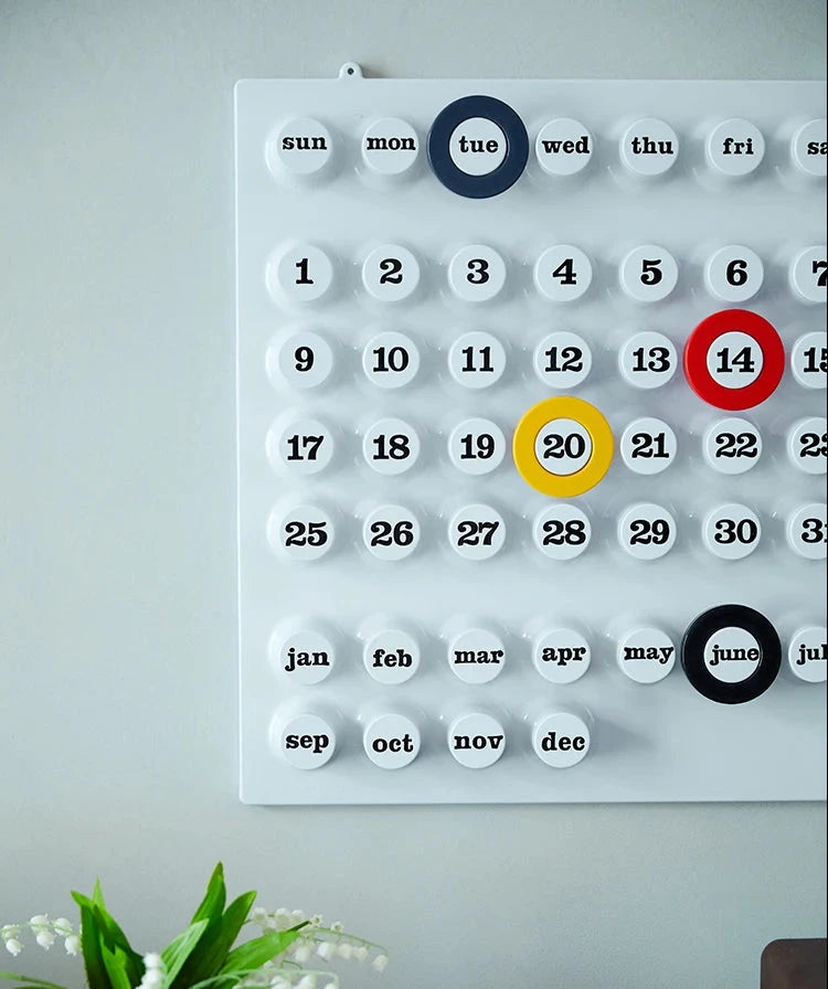 Retro Ring A Date Wall Mounted Calendar 6