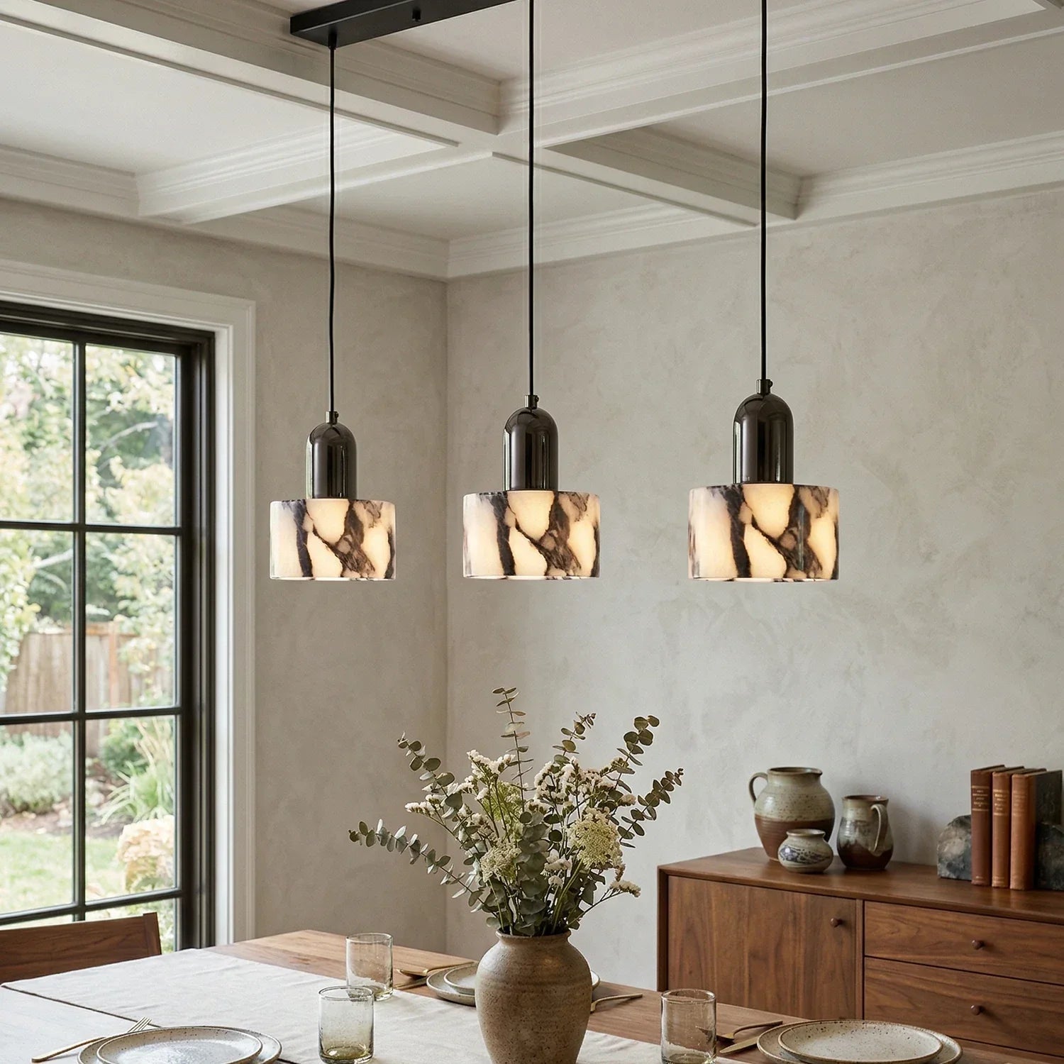 Round Dekum Marble Pendant Lamp 2