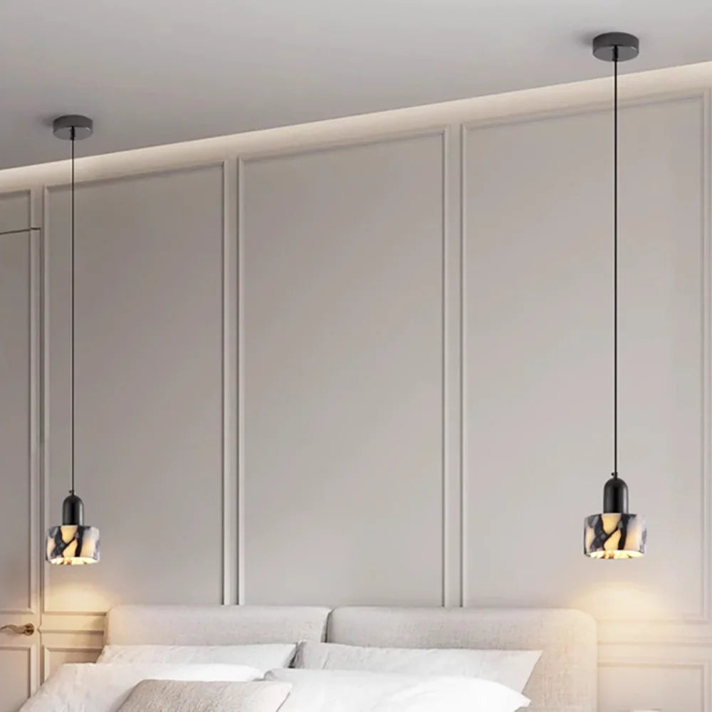 Round Dekum Marble Pendant Lamp 6
