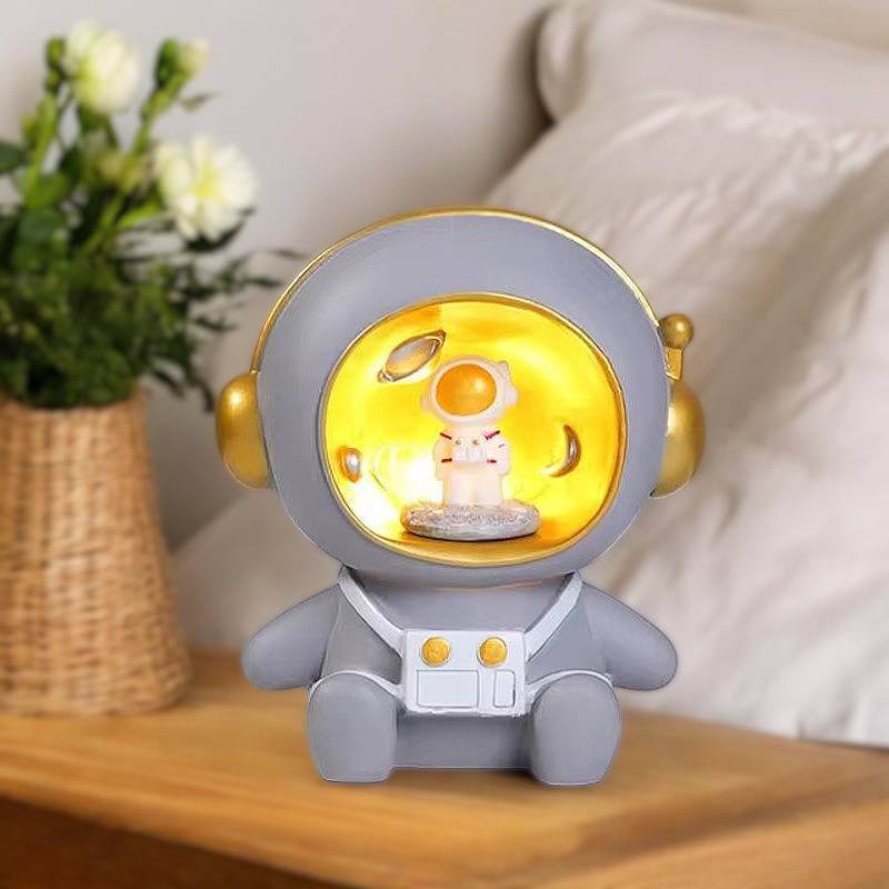 Royallure Astronaut Piggy Bank and Night Lamp for Kids – Space-Themed Design, Dual Functionality, USB or Battery Powered 0