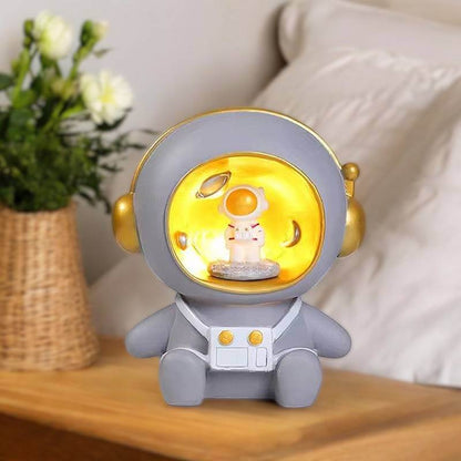 Royallure Astronaut Piggy Bank and Night Lamp for Kids – Space-Themed Design, Dual Functionality, USB or Battery Powered 0