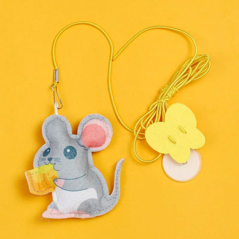 Royallure Interactive Cat Toy with Adjustable Hanging Design for Active Play 7