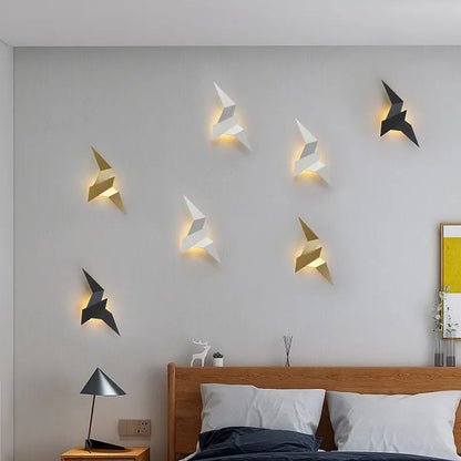 Royallure Modern Origami Wall Lamp - Stylish LED Wall Sconce Lighting for Indoor Spaces 2