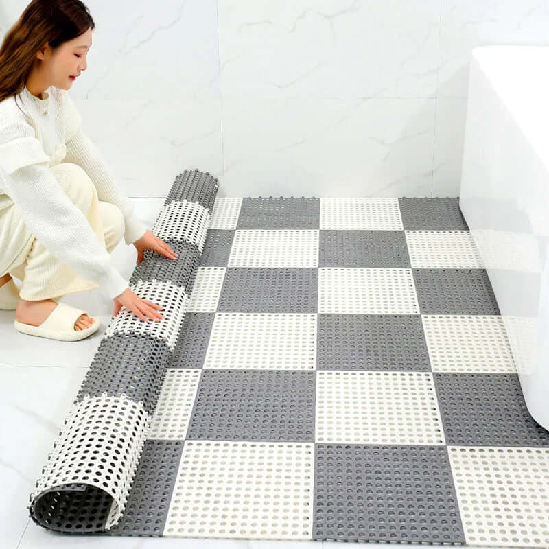 Royallure Non-Slip Bath Mat Set – Waterproof, Mold-Resistant Rubber Bathroom Rugs, 11.8 x 11.8 for Safe Showering 3