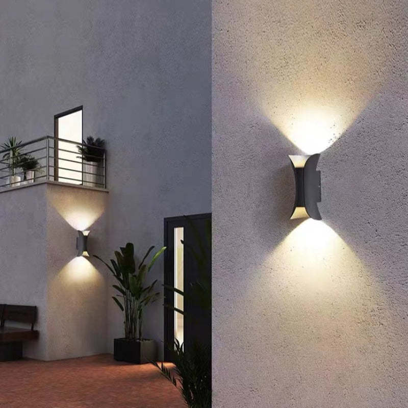 Royallure Outdoor Wall Lamp - Curved LED Light Fixture for Garden and Corridor 3