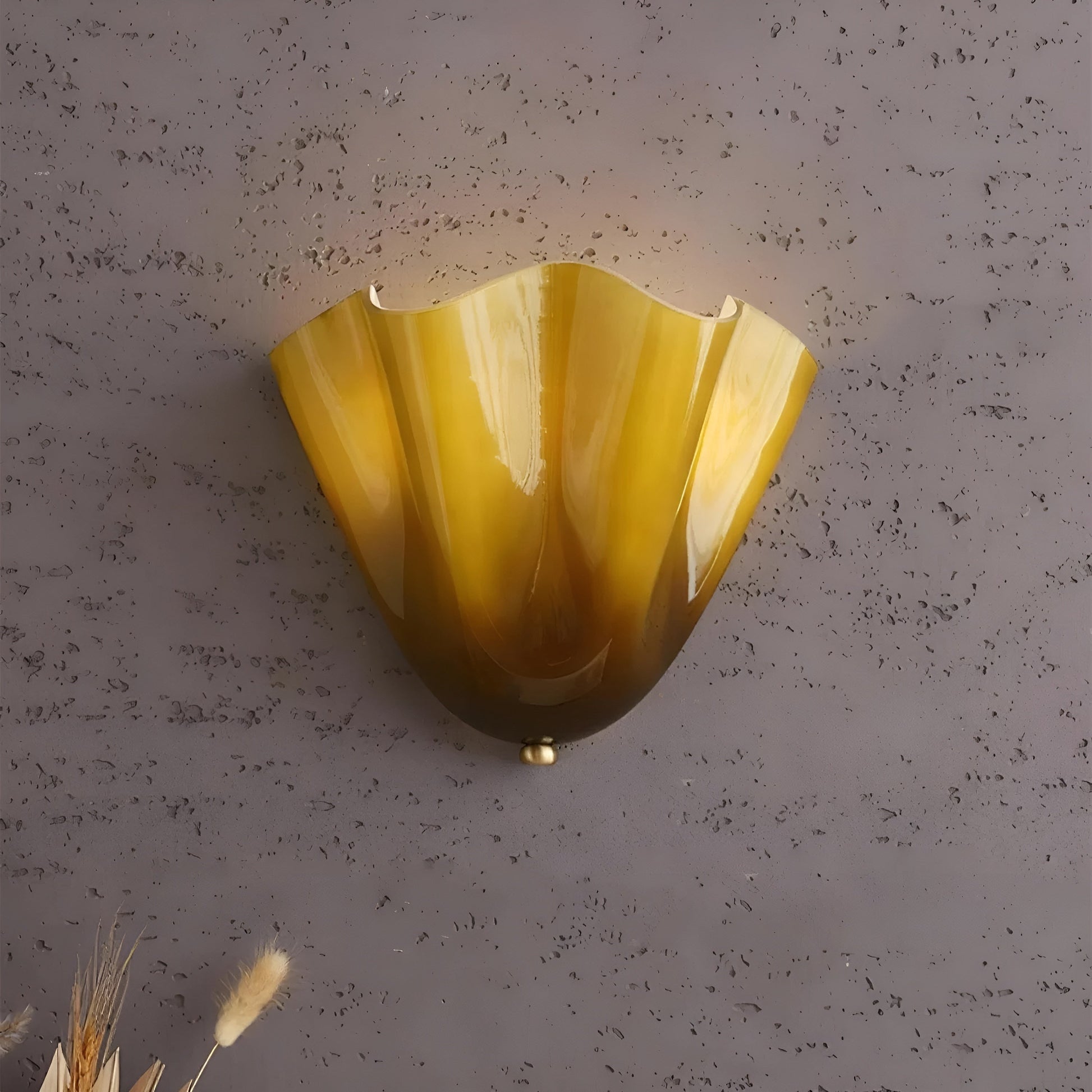 Royallure Retro Stained Glass Wall Sconce with Warm LED Light for Elegant Home Decor 8