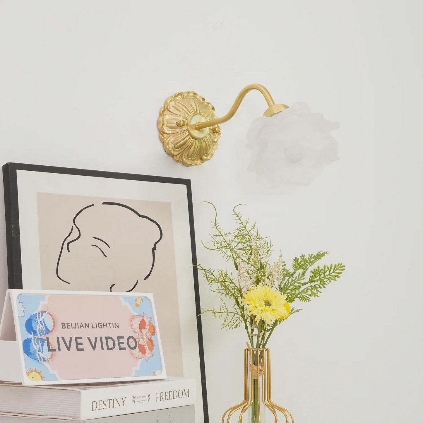 Royallure Vintage Rose Wall Lamp with Hand-Blown Glass and Brass Finish 4