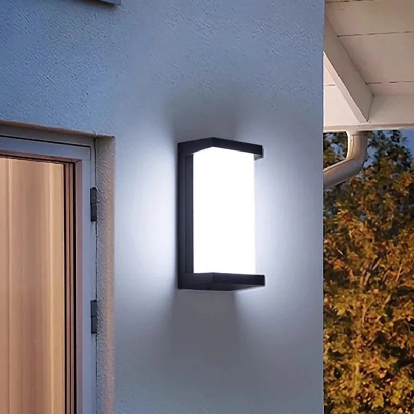 European Modern Wall Sconce - Waterproof LED Wall Lamp for Balcony, Patio & Garden - 18W(602) / Warm White