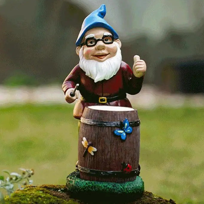Royaleva Solar Garden Gnome – Whimsical Resin Yard Decoration with LED Solar-Powered Light for Outdoor Spaces