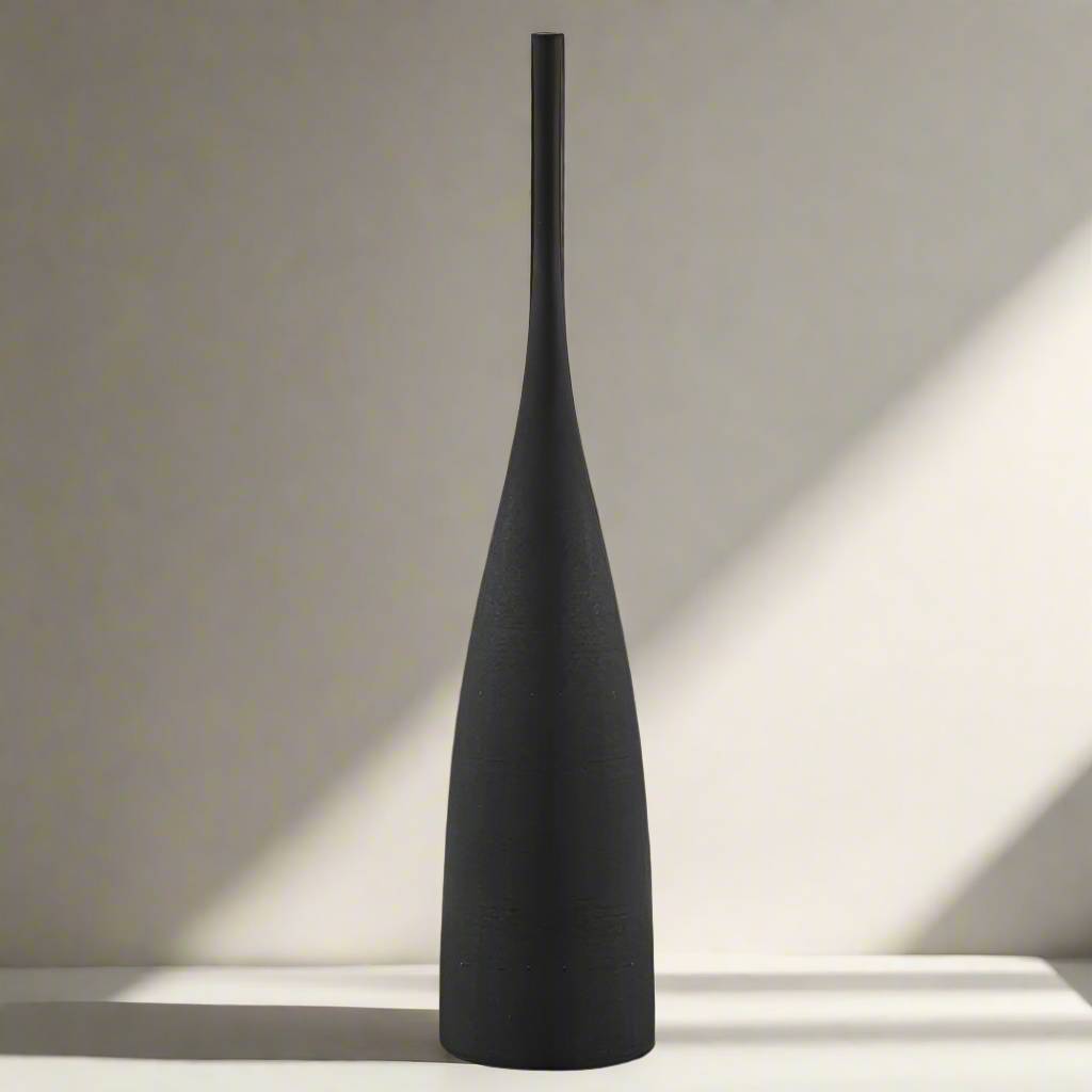 Minimalist Ceramic Vase – Handcrafted Matte Finish Decorative Vase for Modern Home Styling