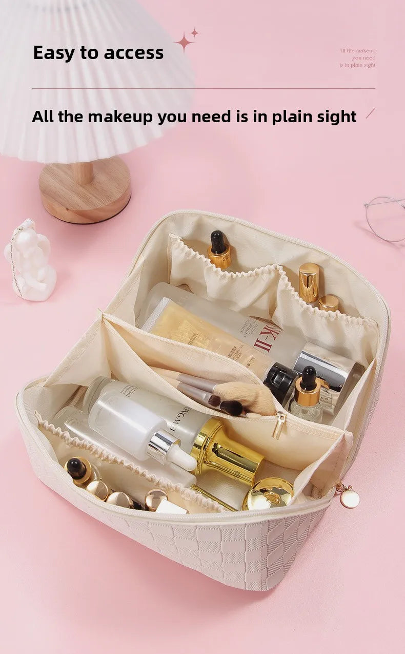 Luxora Elegant Makeup Bag - Stylish Travel Case for Beauty Essentials and Organizers