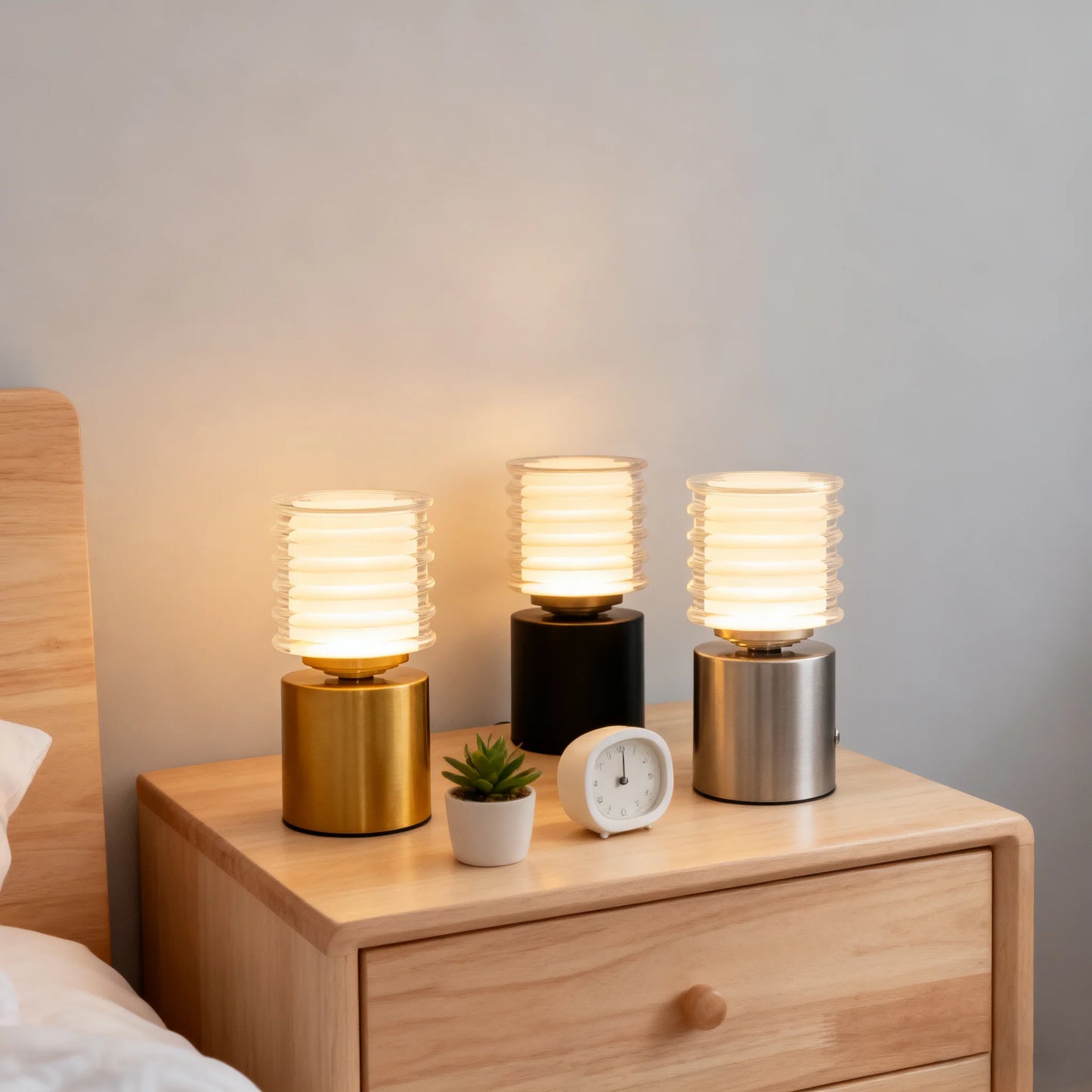 Royelux Modern Wireless Table Lamp – Rechargeable LED Touch Control