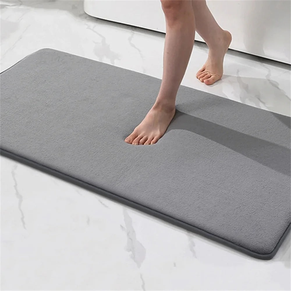 Super Absorbent Velvet Anti-Slip Bath Mat 1