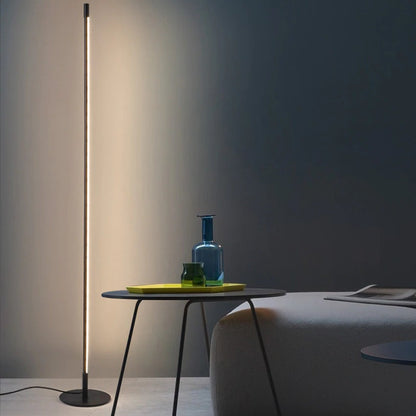 The Dahl Floor Lamp 4