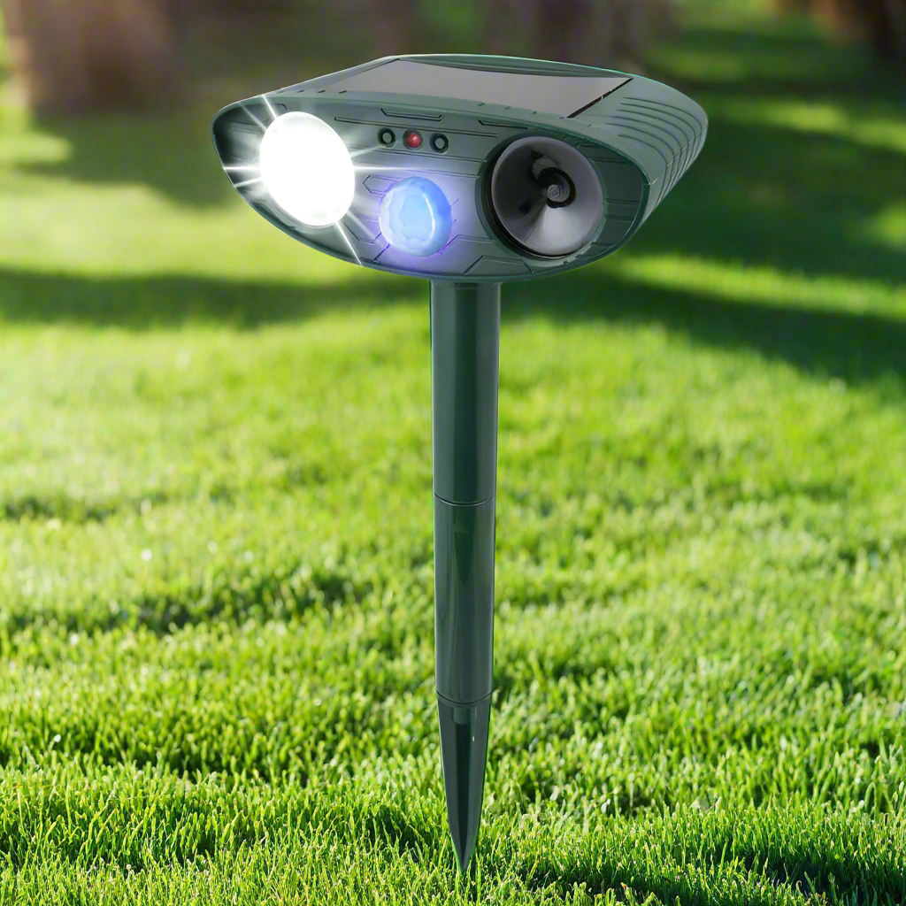 Royaleva Ultrasonic Rabbit Repeller – Solar Powered and Flashing Light – Get Rid of Rabbits
