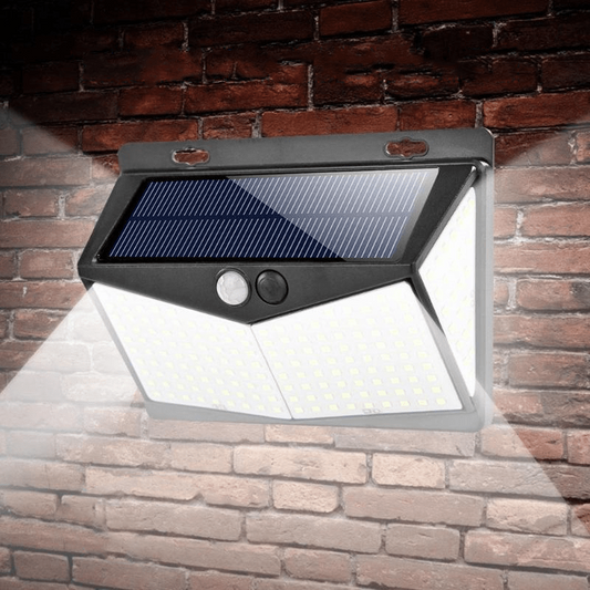 Royaleva Outdoor Solar Light with Motion Detection 800 Lumen