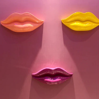 RoyaleGlow Pop Art Lips Wall Sculpture - Modern Glam Room Decor Statement Piece