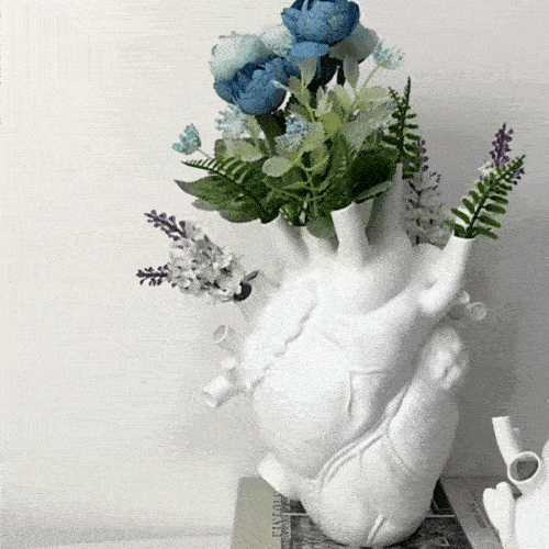 Royaleva Anatomical Heart Ceramic Vase for Home Decor