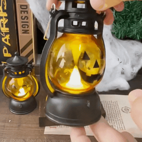 Royallure LED Pumpkin Lantern Cosplay Kerosene Style Handheld Halloween Decor