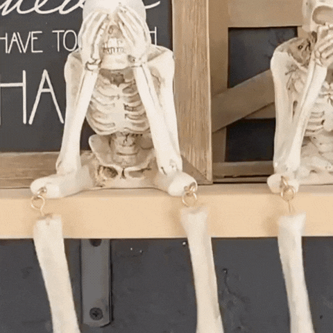 Royelux Halloween Resin Skeleton Skull Ornament Outdoor Courtyard Party Decor