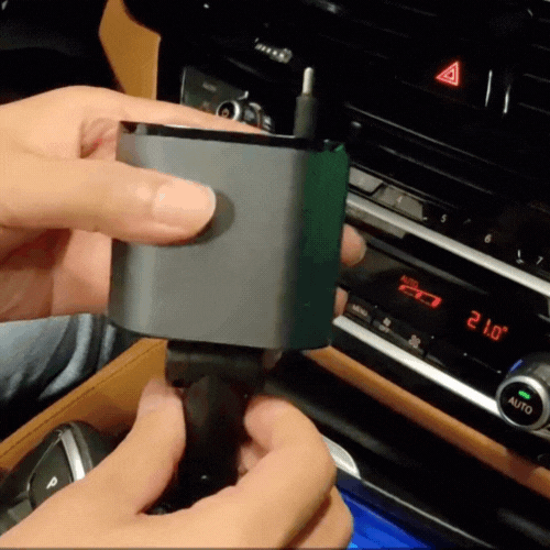 Royelux Fast Charging Car Charger – 120W Retractable Dual Cable with Voltage Display