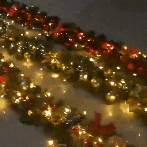 Royallure LED Rattan Christmas Garland – 2.7M Artificial Wreath for Home & Party Decor