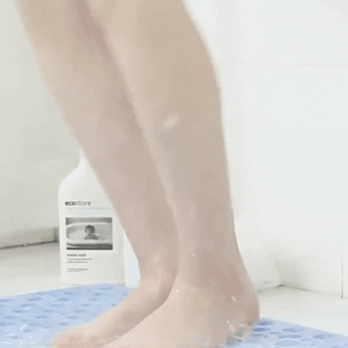 Royaleva Non Slip Bath Mat With Drain Holes - Easy Clean Bathtub Mat With Suction Cups