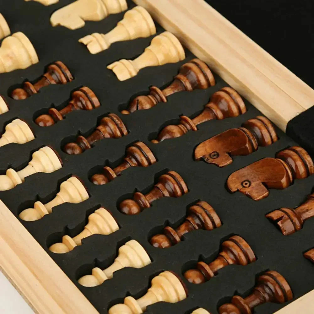 Wooden Folding Chess Set 3
