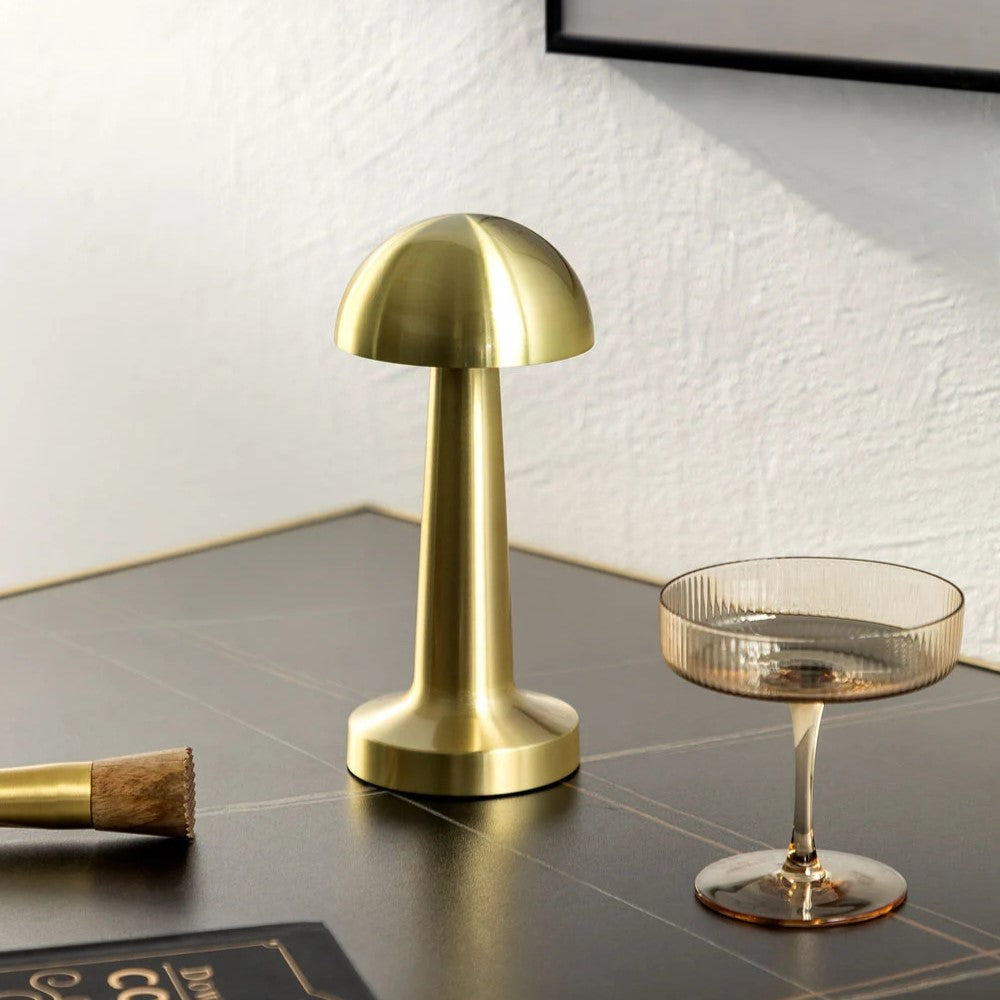 Dimmable Retro Bar Style Table Lamp - Elegant LED Night Light for Cozy Ambiance - Gold / Dome