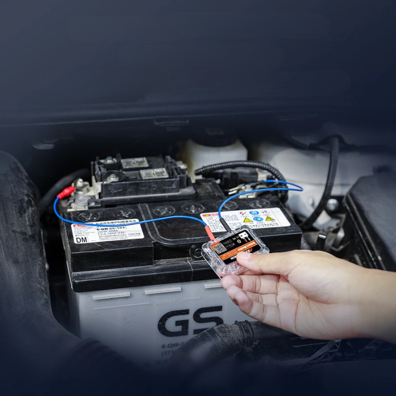 Luxora Car Battery Tester with Bluetooth Monitoring Tool