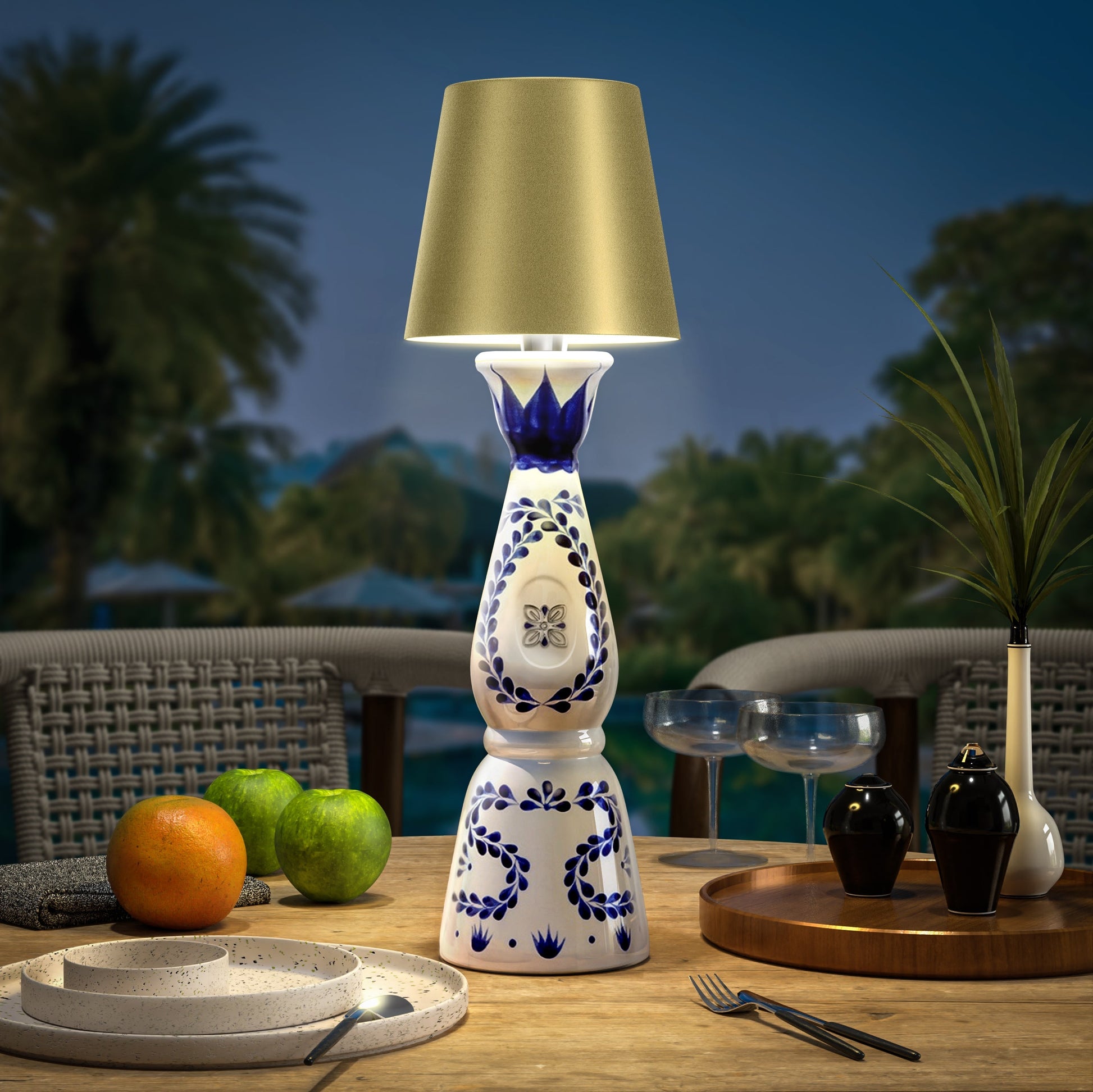 Wireless Bottle Lamp - Fits Any Bottle - Gold Brushed