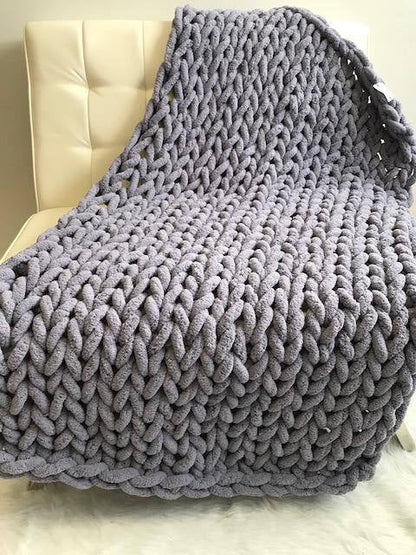 Royaleva Chenille Chunky Knitted Blanket Thick Cable Knit Throw for Couch Bed Sofa