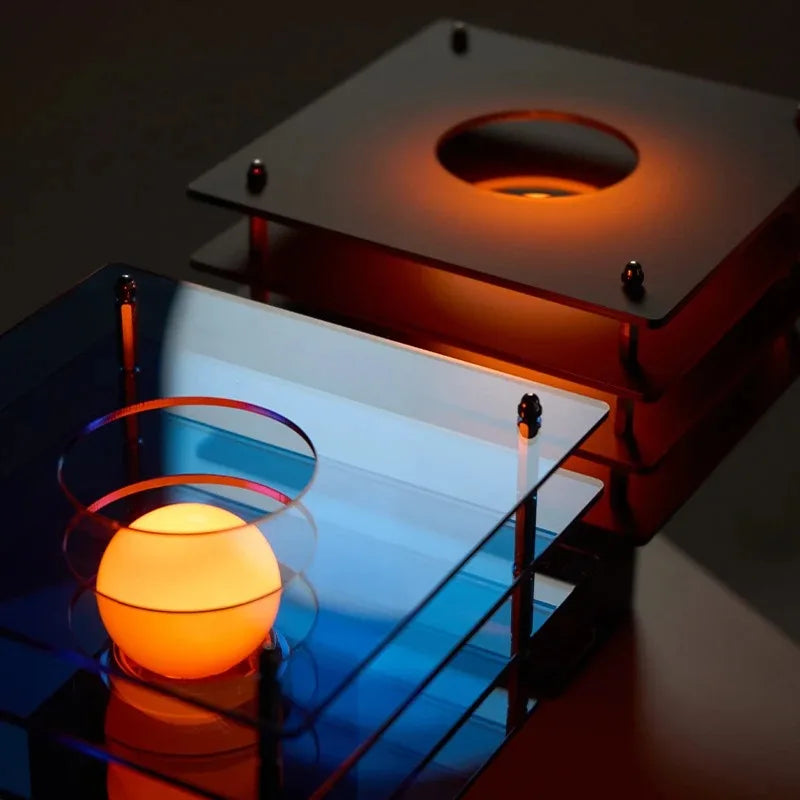 de homê Layered Acrylic Table Lamp 6