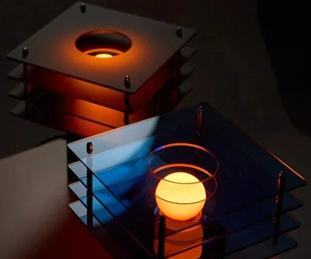 de homê Layered Acrylic Table Lamp 7