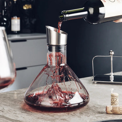 Luxora 1500ml Wine Decanter with Aerator for Flavor Enhancement