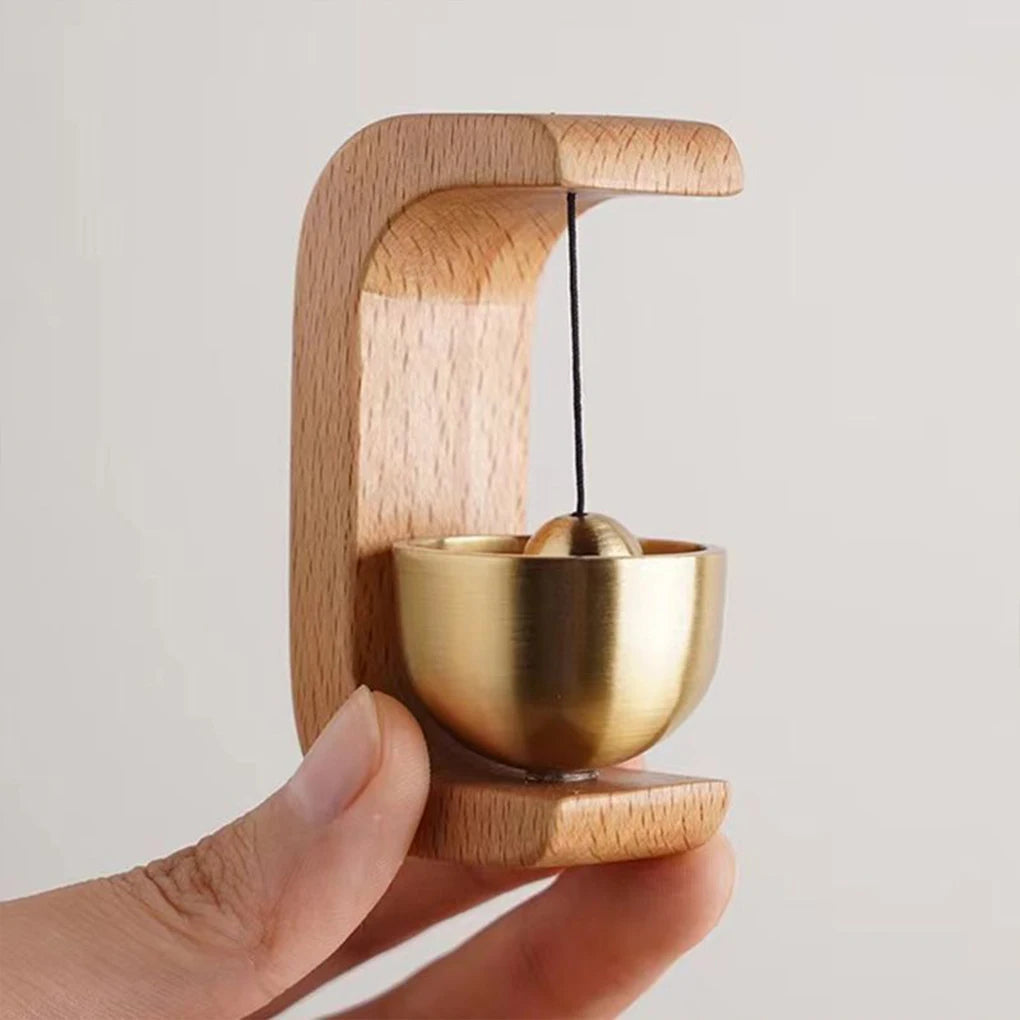 Elegant Wireless Doorbell with Wind Chime – Vintage Wooden & Brass-Finished Chime for Front Doors & Home Decor
