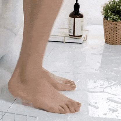 Royallure Cobblestone Memory Foam Bath Mat – Soft, Machine-Washable, Non-Slip Rug
