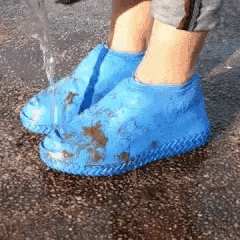 Silicovers Non-Slip Waterproof Shoe Covers – durable silicone protection for rain, snow, and mud. Slip-resistant, puncture-proof, and travel-friendly design. Easy to clean and available in multiple colors. Stay dry and safe in any weather!