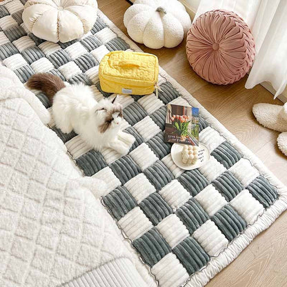 Pawelux Cozy Chenille Large Plaid Anti-Slip Dog Bed Mat - Machine Washable Pet Couch Cover