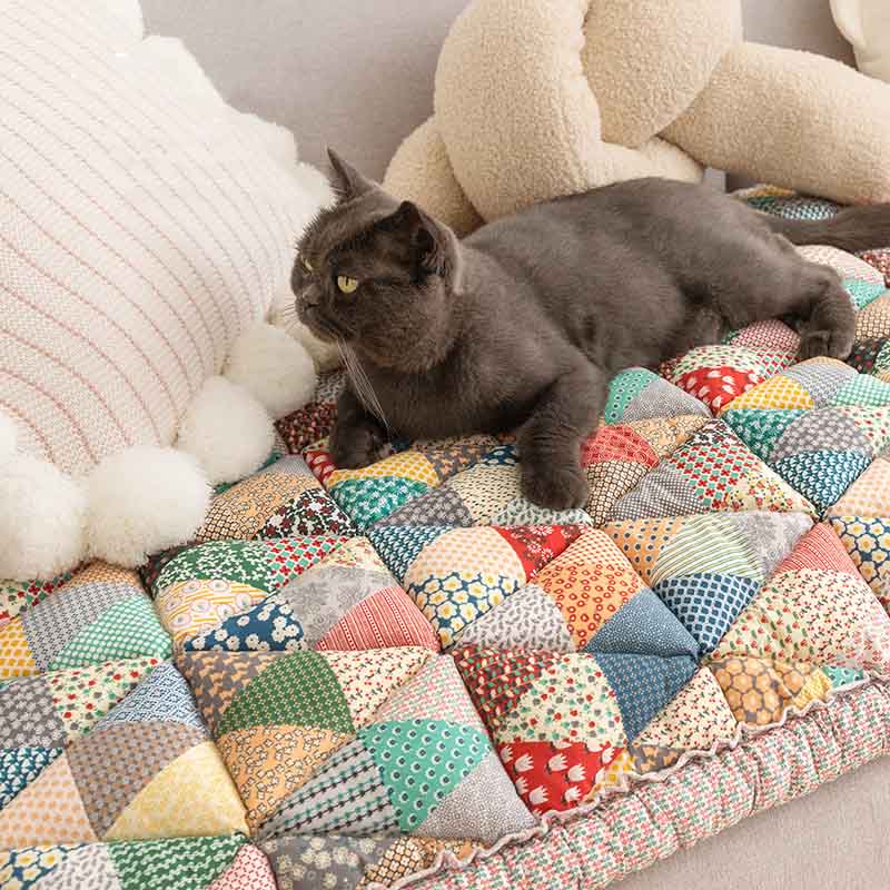Pawelux Garden Chic Cotton Couch Protector Cover – Scratch-Resistant Sofa Shield for Pet Owners