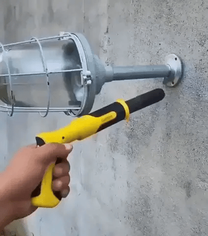 Royaleva Air Nailer Gun for Precision Nailing Projects