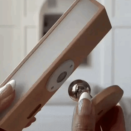 Royallure Wooden LED Wall Light – Rechargeable, Dimmable, Remote Control, Magnetic Mount