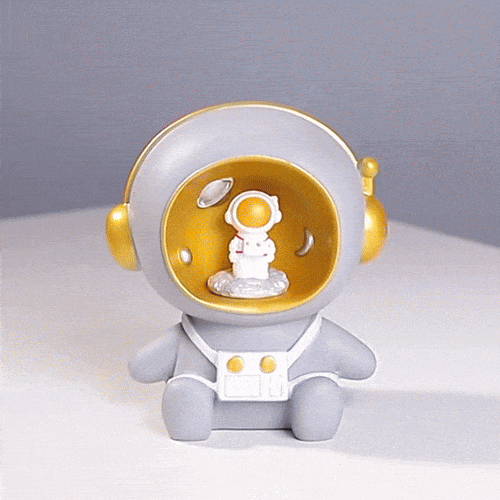 Royallure Astronaut Piggy Bank Night Lamp for Kids – Soft USB/Battery Light & Money Saver