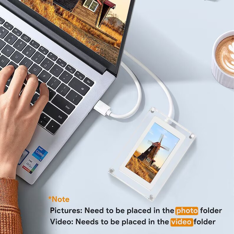 Royaleva Motion Video Frame – Acrylic Digital Display, Customizable & Rechargeable - 5inches / Plug