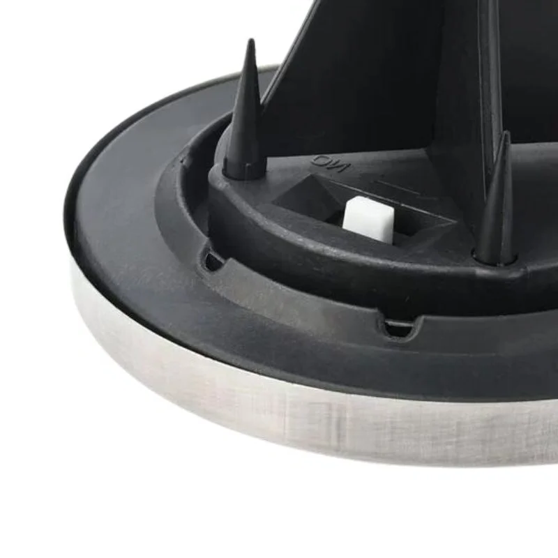 LuxRoyale Outdoor Solar Garden Lights for Enchanting Spaces
