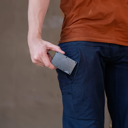 Royaleva RFID Blocking Men's Carbon Fiber Metal Wallet